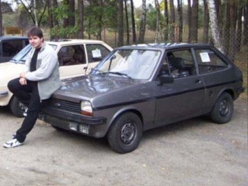 Wraz ze swoja pierwsza fiestą ma łódzkim spocie w grudniu 2002r.